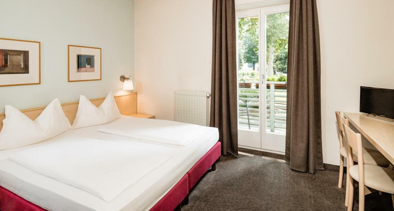 Hotel Heide Park Ora / Auer Extérieur photo